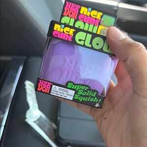 Ned Doh Nice Cube Super Solid Squish - Purple